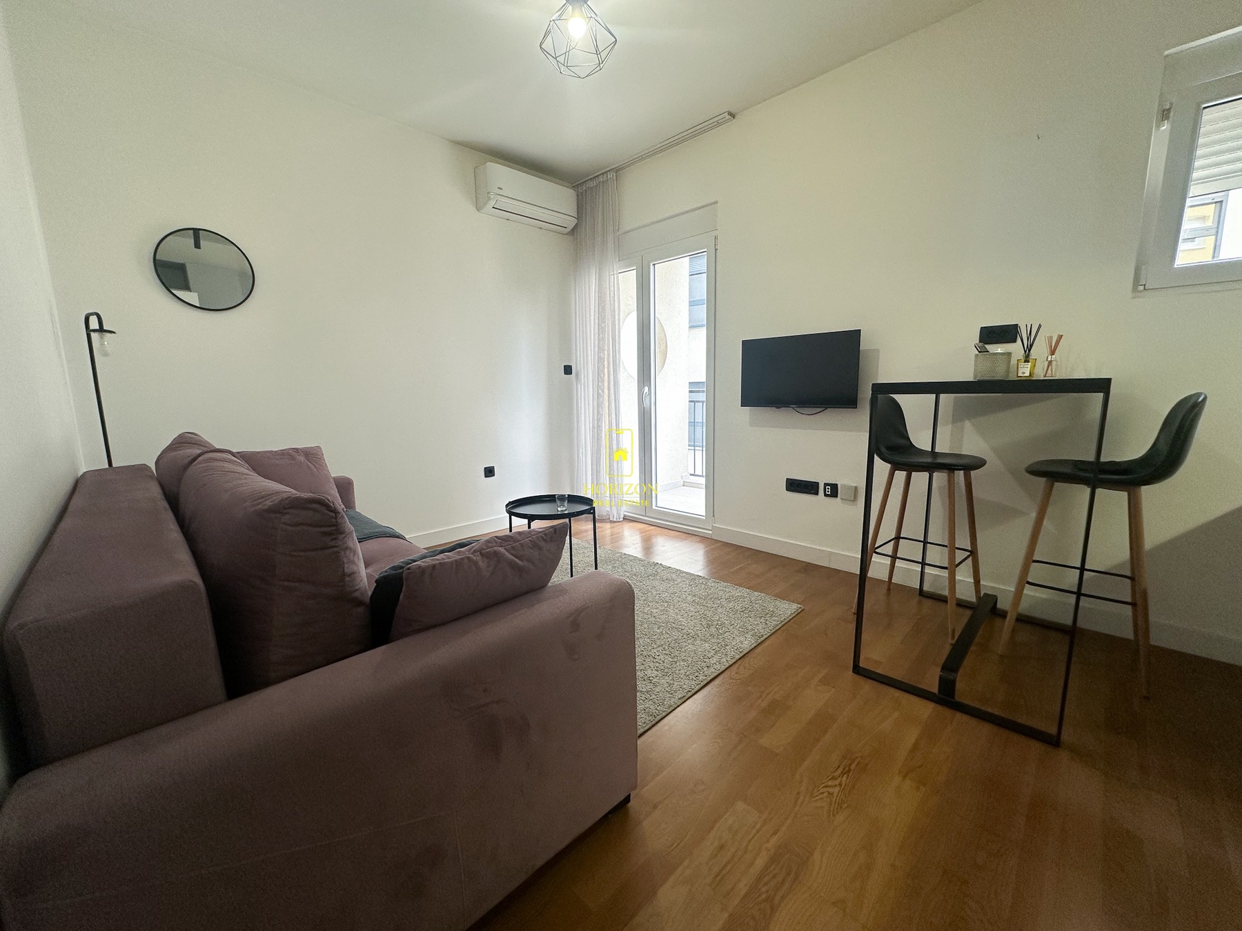 Garsonjera 24m2, City Kej