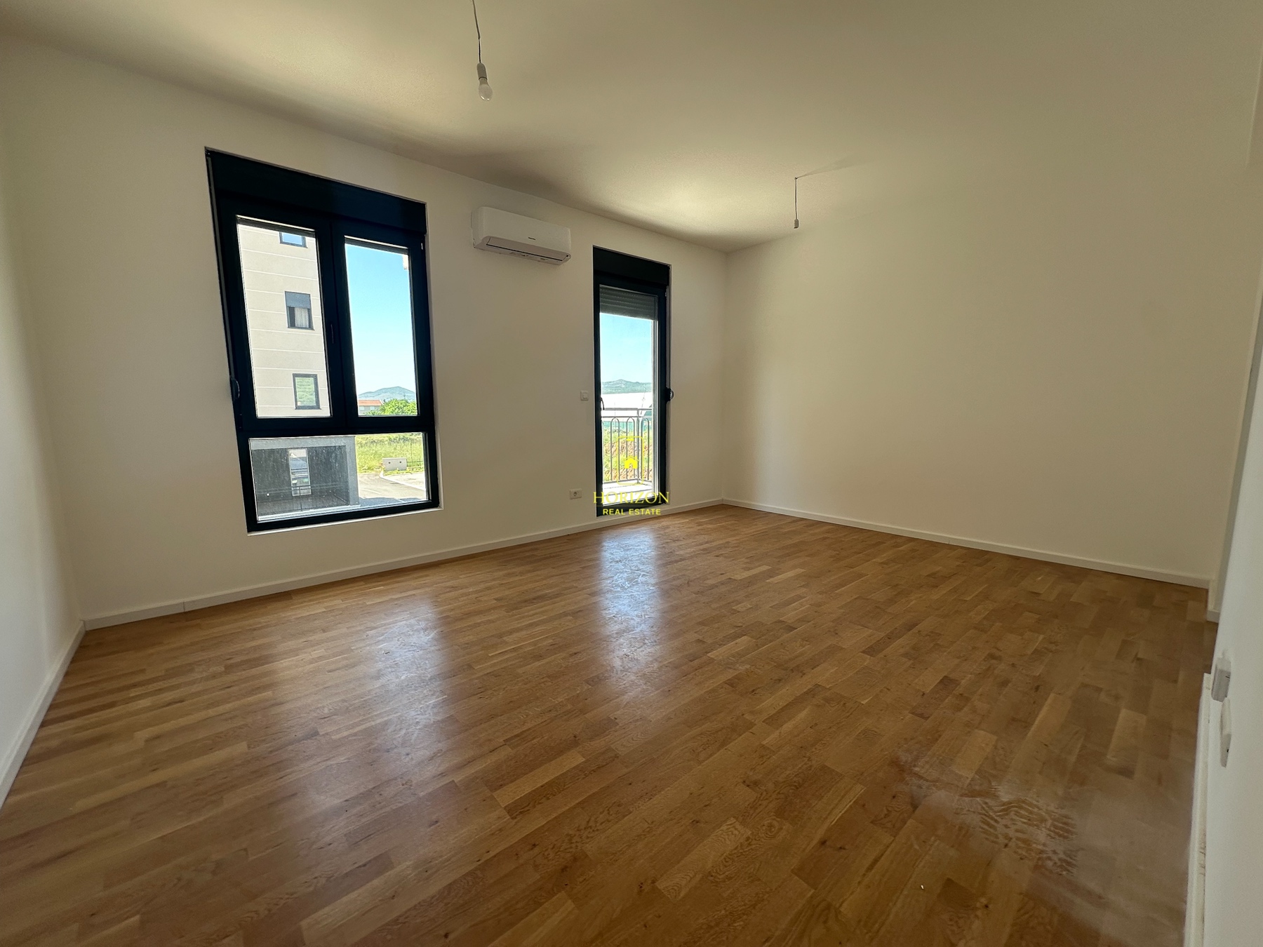 Dvosoban stan 64m2, Tološi