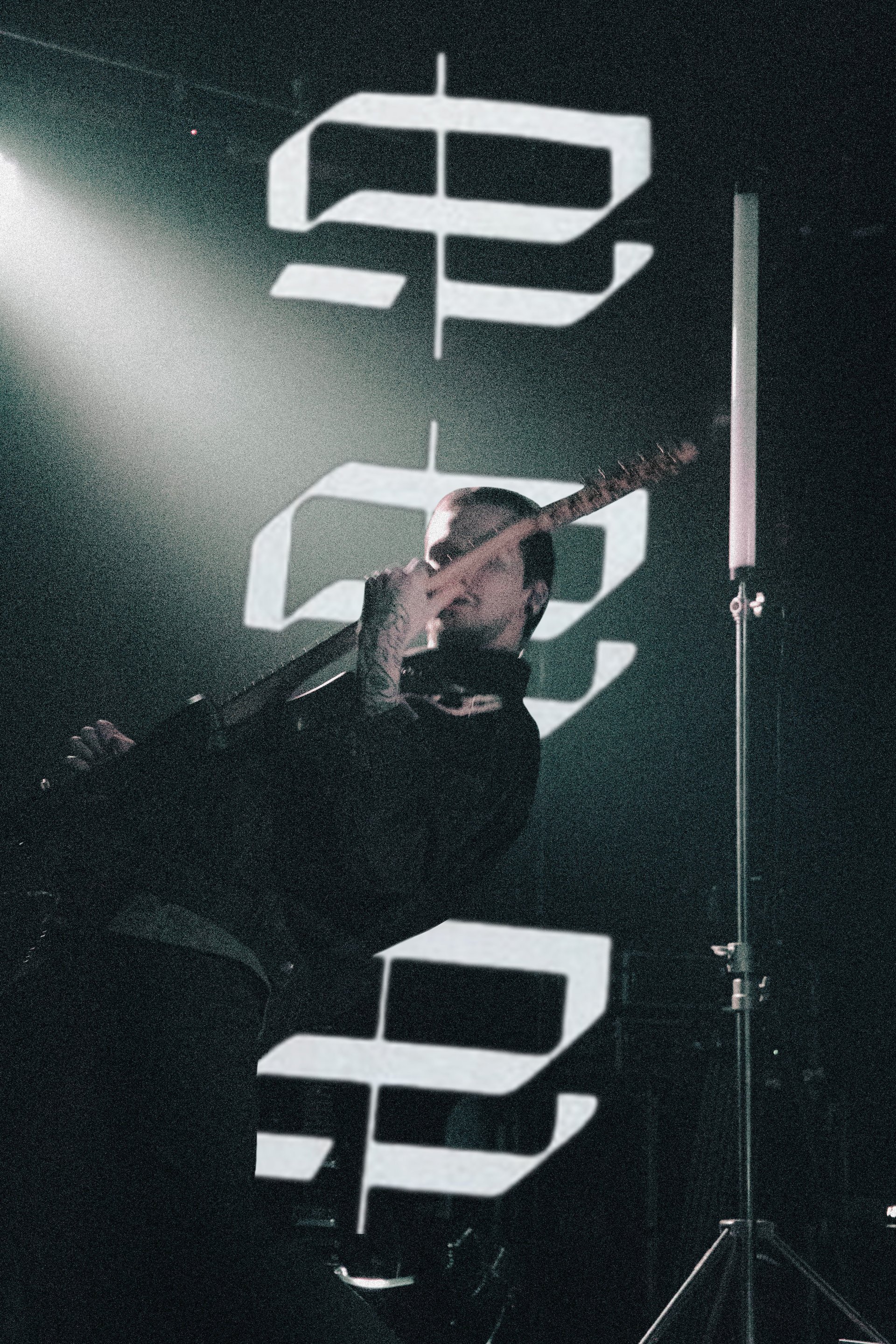 Concert | Guitariste, Empreinte