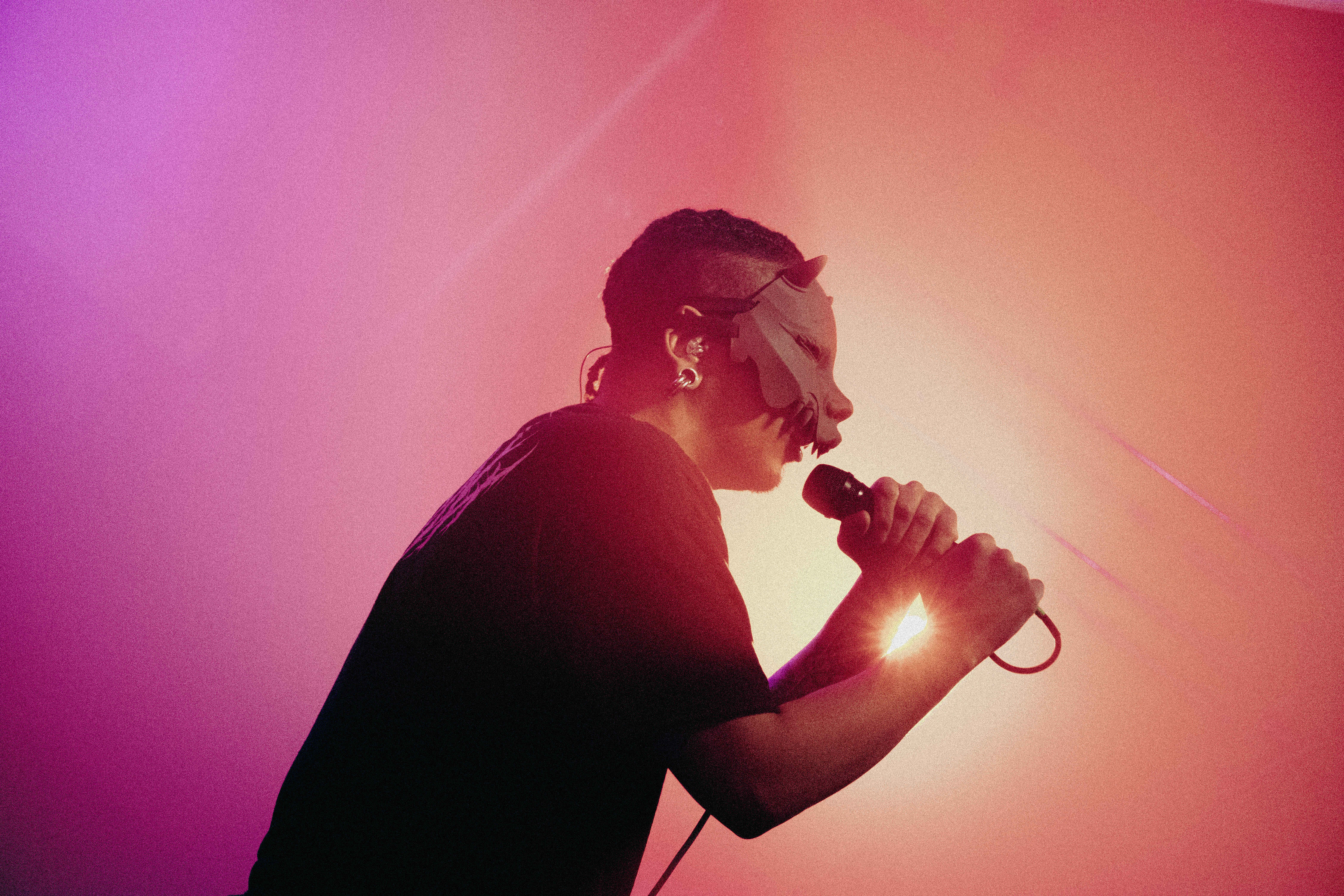 Concert | Chanteur, Kheos