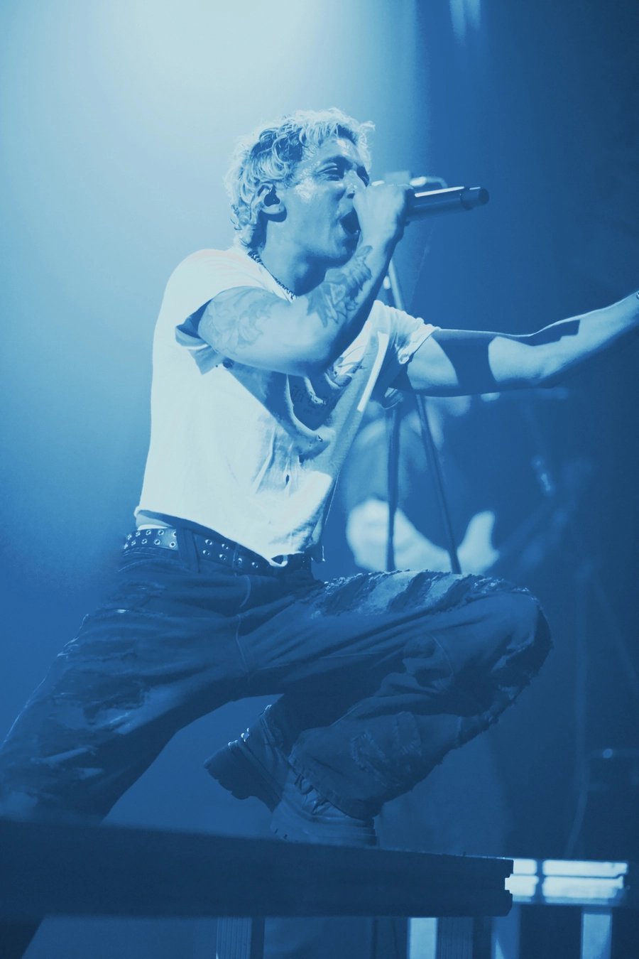 Concert | Ashen