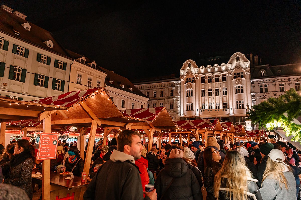 bratislava-vianoce-stanky.jpg