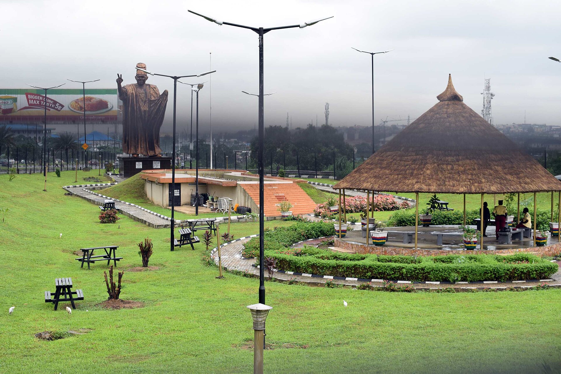 Ojota Lagos; Location, Apartment & Properties, Leisure, Schools