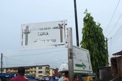 Ogba_bus_stop.jpg