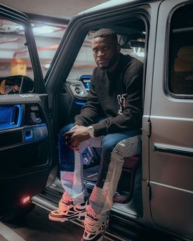 boniface car.jpg
