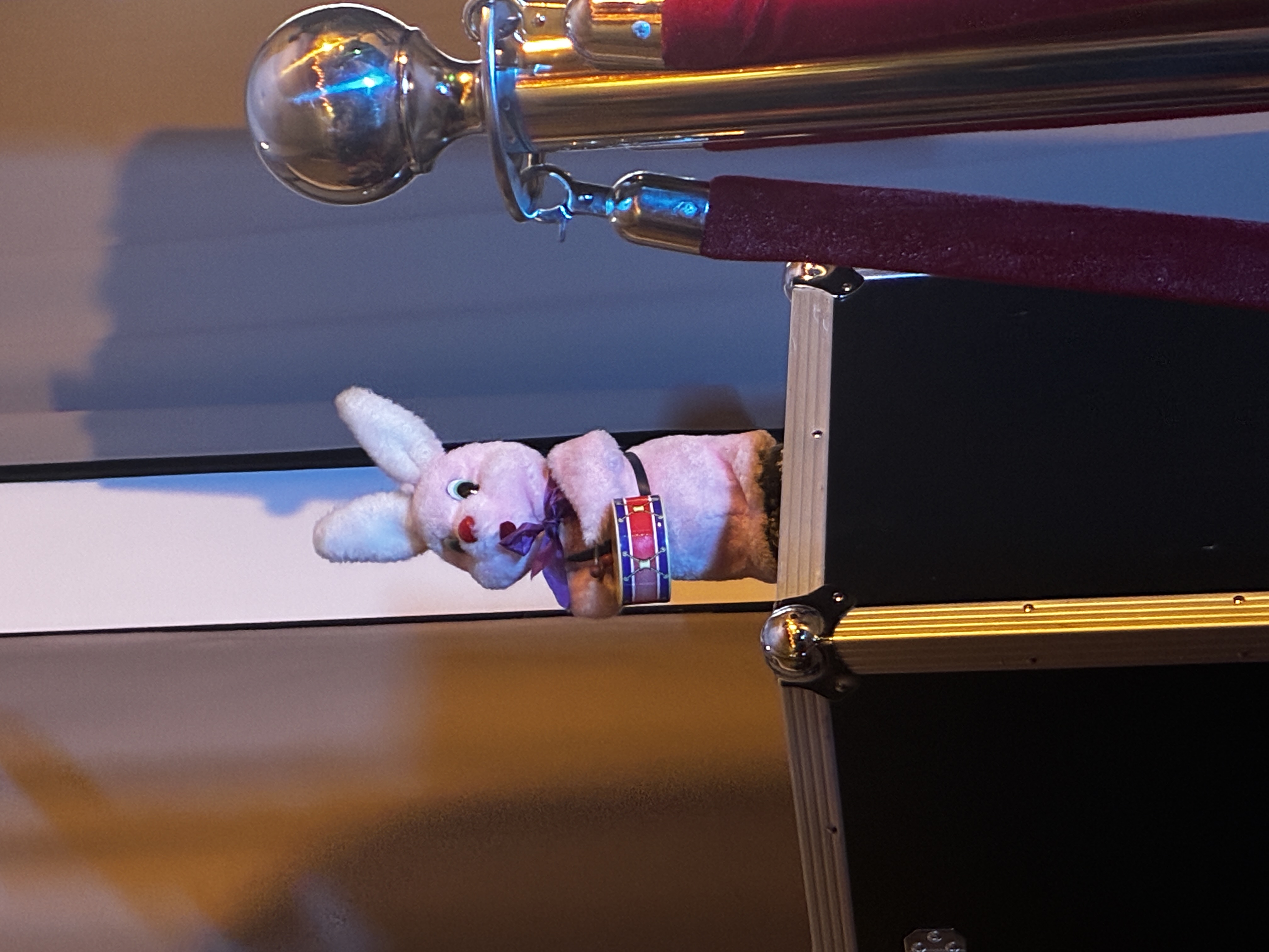 Mon Lap-1 & the useless machines 4