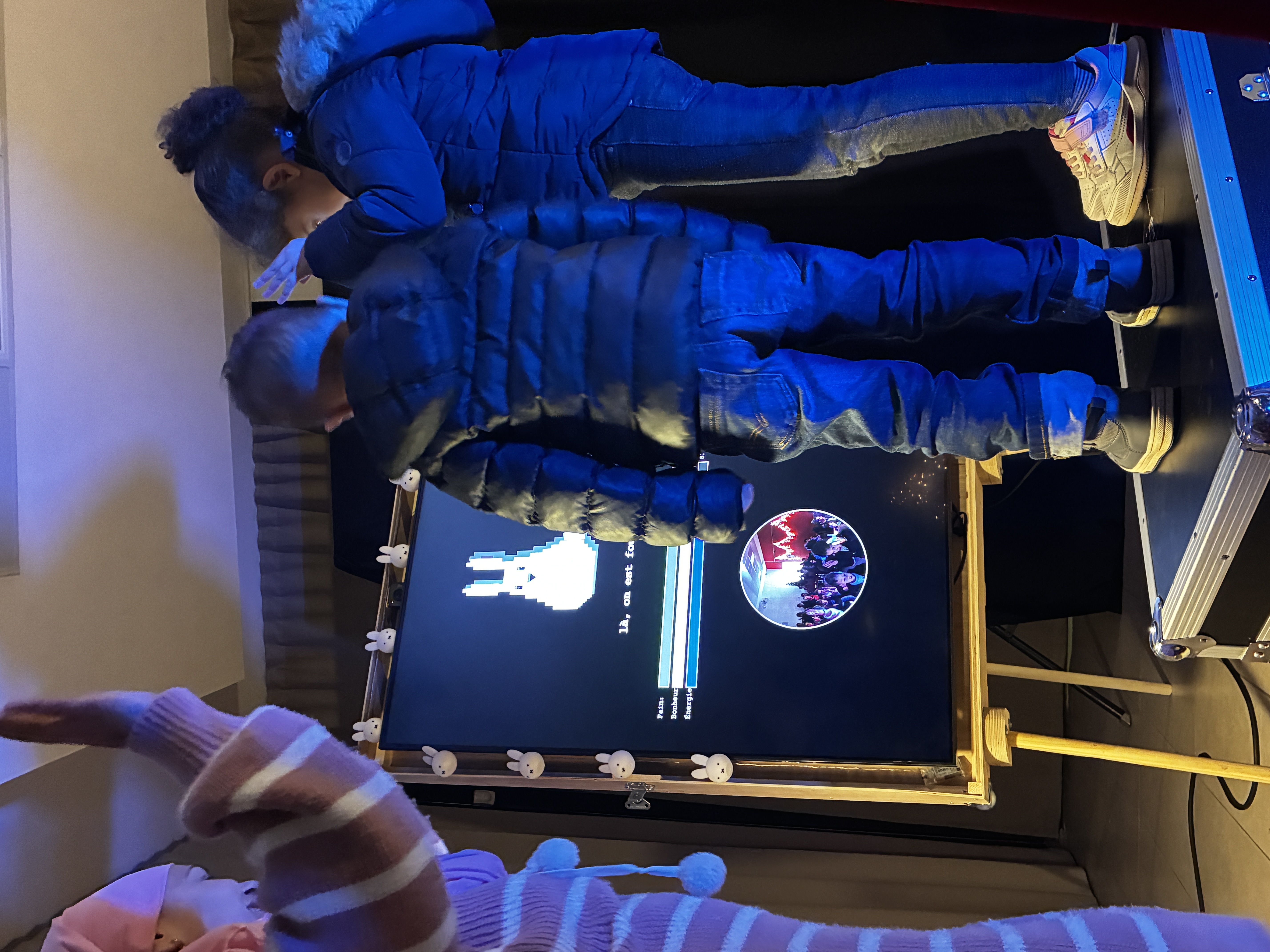 Mon Lap-1 & the useless machines 8