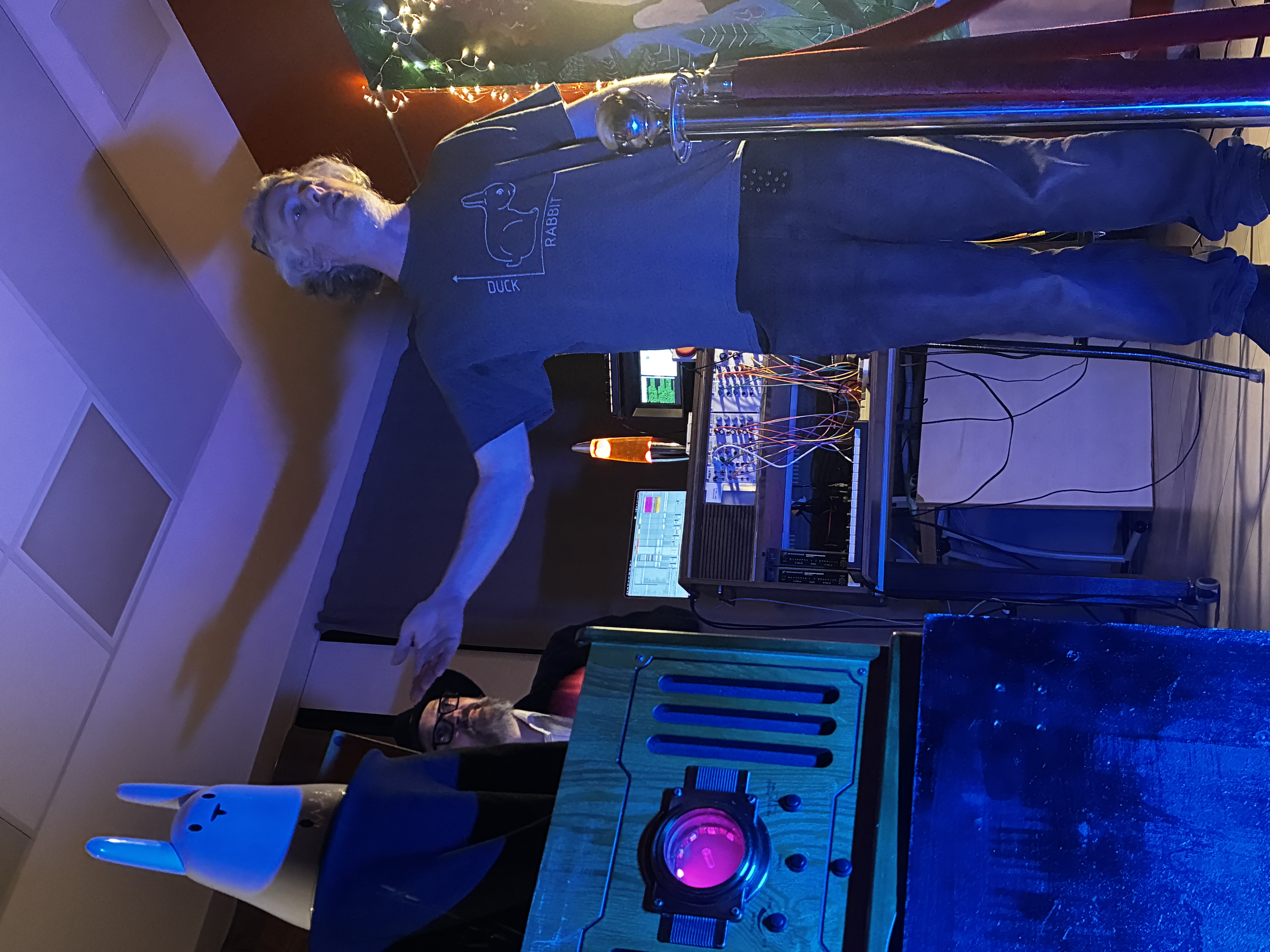 Mon Lap-1 & the useless machines 9