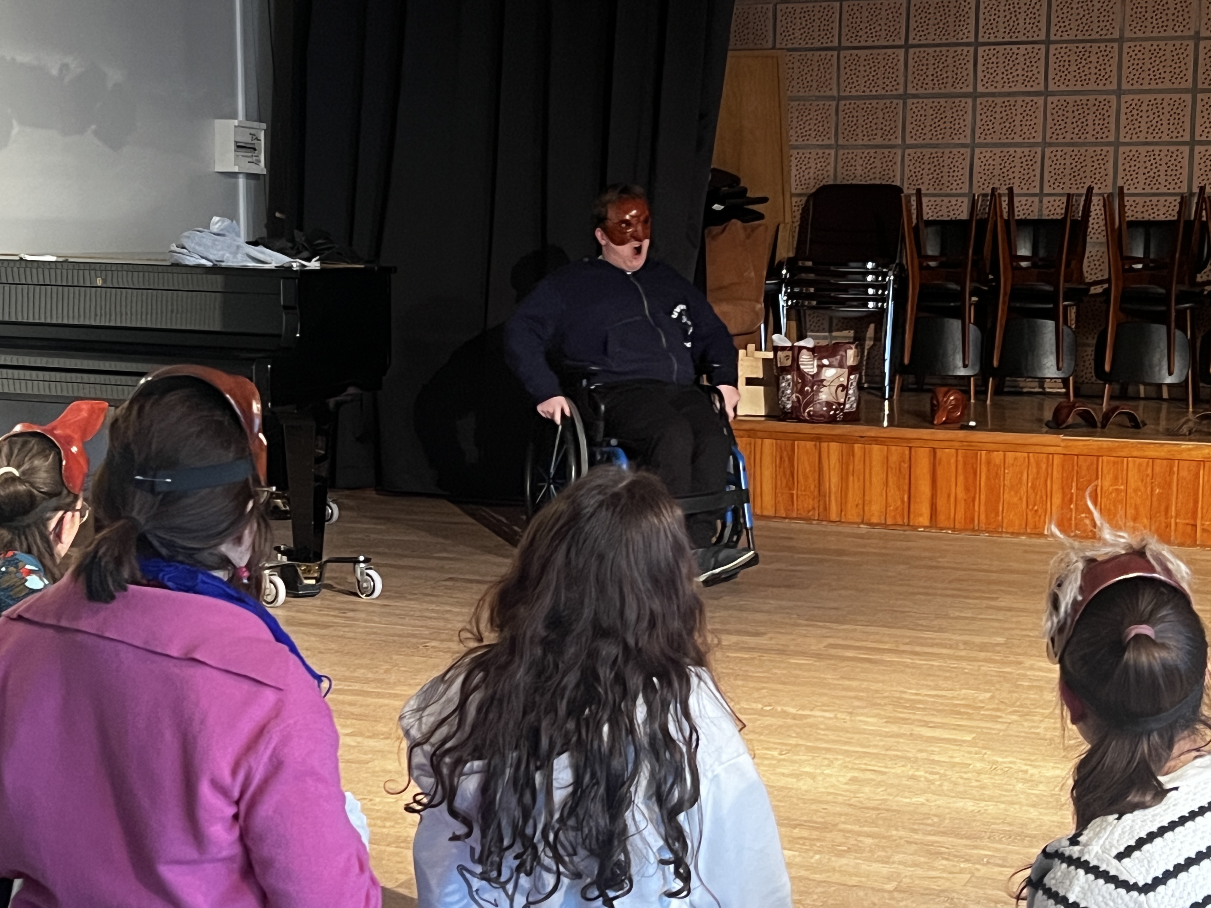 Montreurs de Masques 1