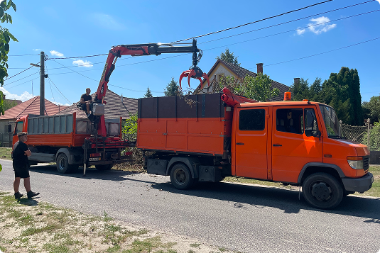 Apríték elszállítása