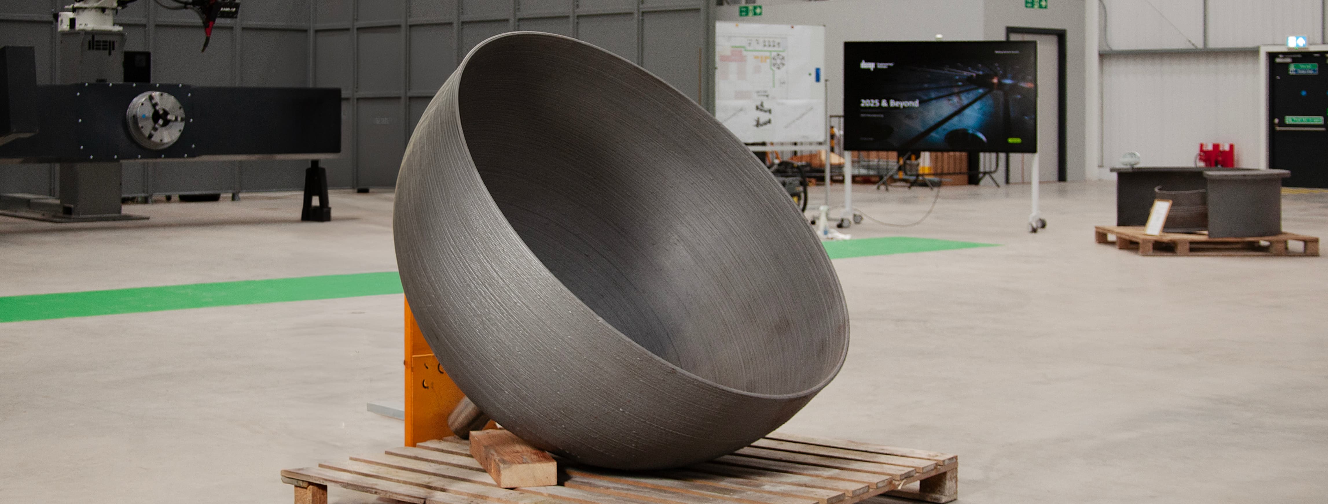 A multi-robot WAAM configuration.