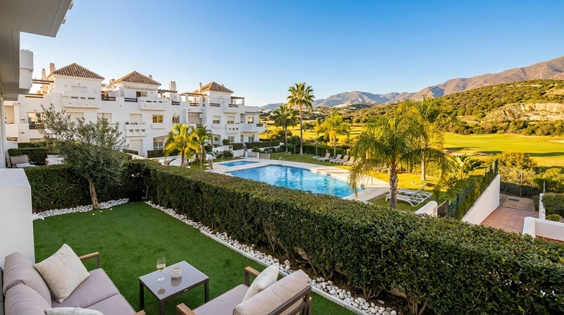 Golf Resort Duplex with Sea Views, Estepona