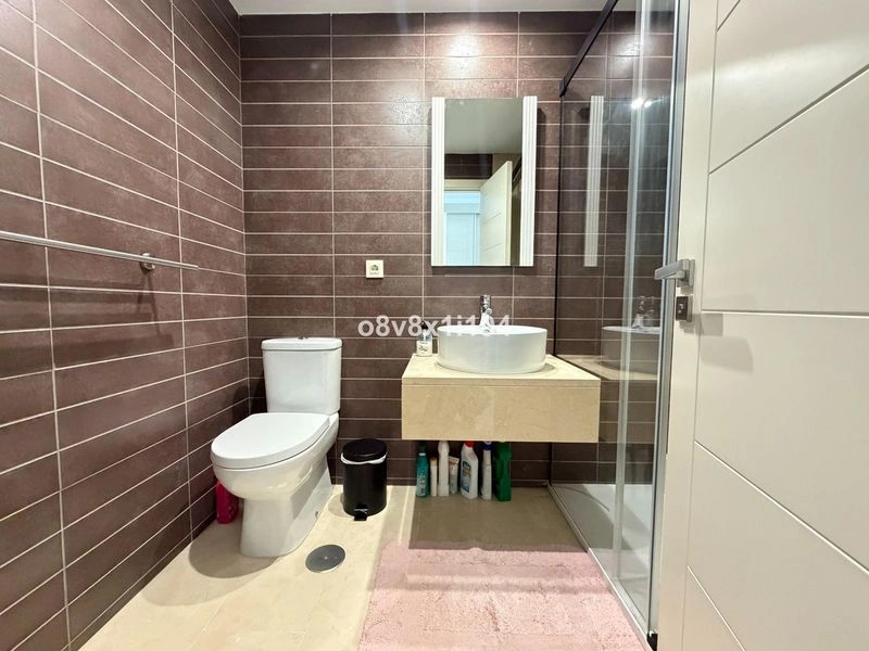 Golf Resort Duplex with Sea Views, Estepona — image 5