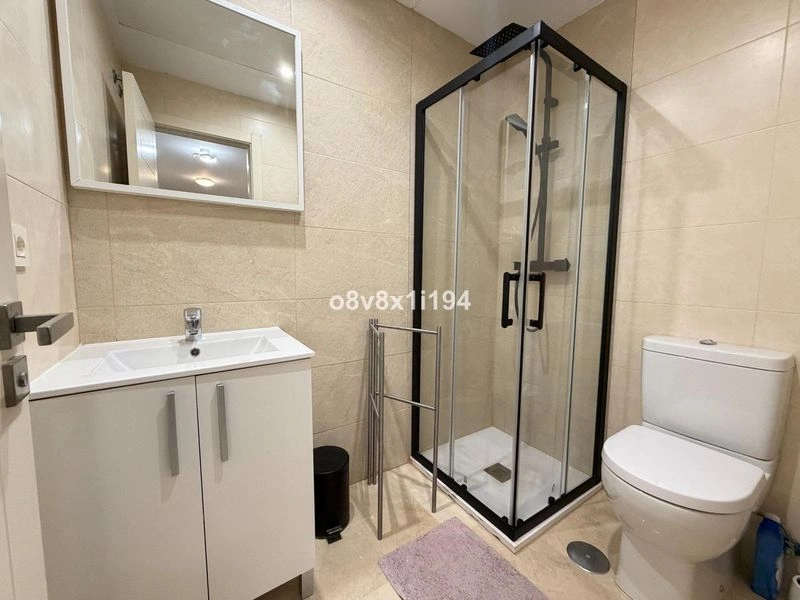 Golf Resort Duplex with Sea Views, Estepona — image 9