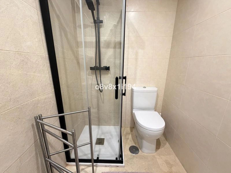 Golf Resort Duplex with Sea Views, Estepona — image 10