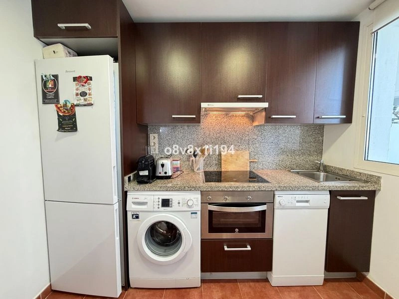 Golf Resort Duplex with Sea Views, Estepona — image 24