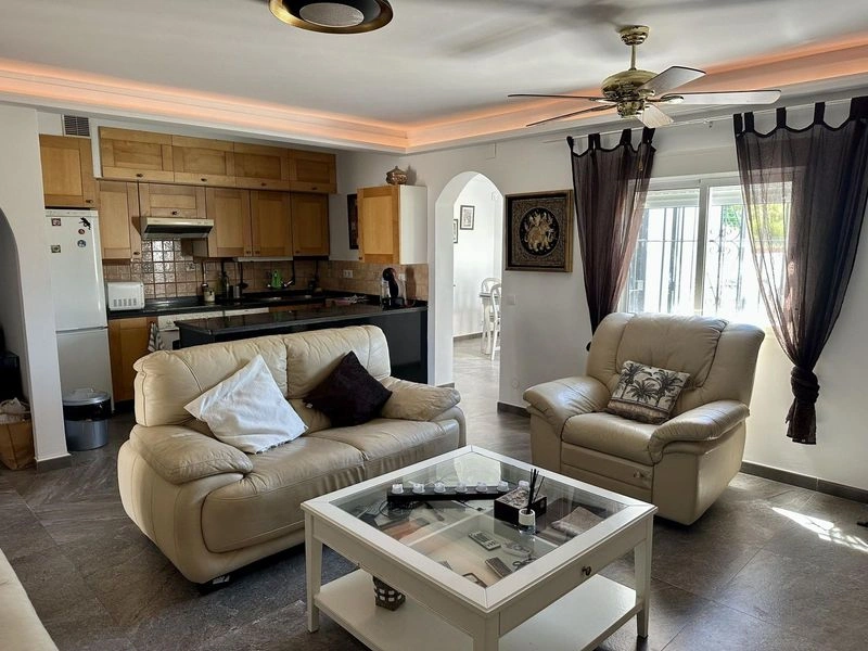 Three Floors of Andalusian Calm for €247,000 — image 6