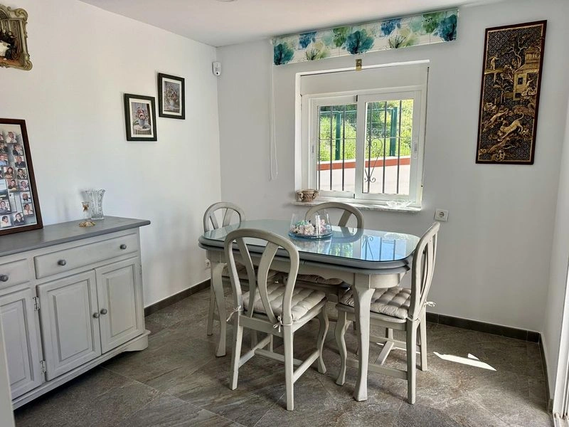 Three Floors of Andalusian Calm for €247,000 — image 11