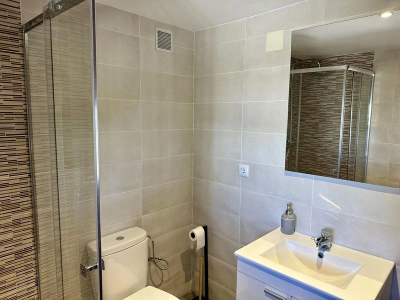 Three Floors of Andalusian Calm for €247,000 — image 15