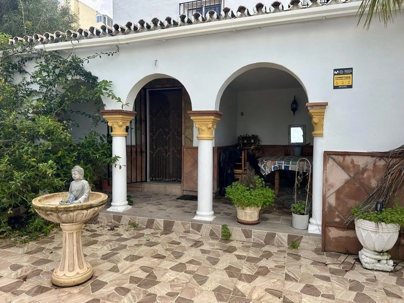 Three Floors of Andalusian Calm for €247,000 — image 36