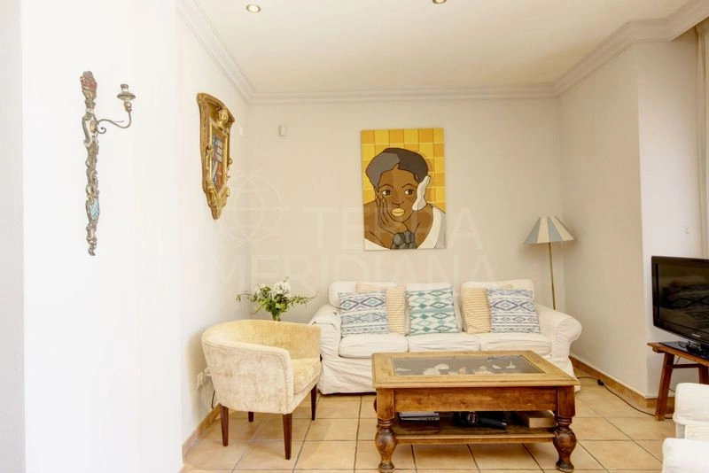 Hotell-takvåning med havsutsikt för 448 000 € i Estepona — image 6