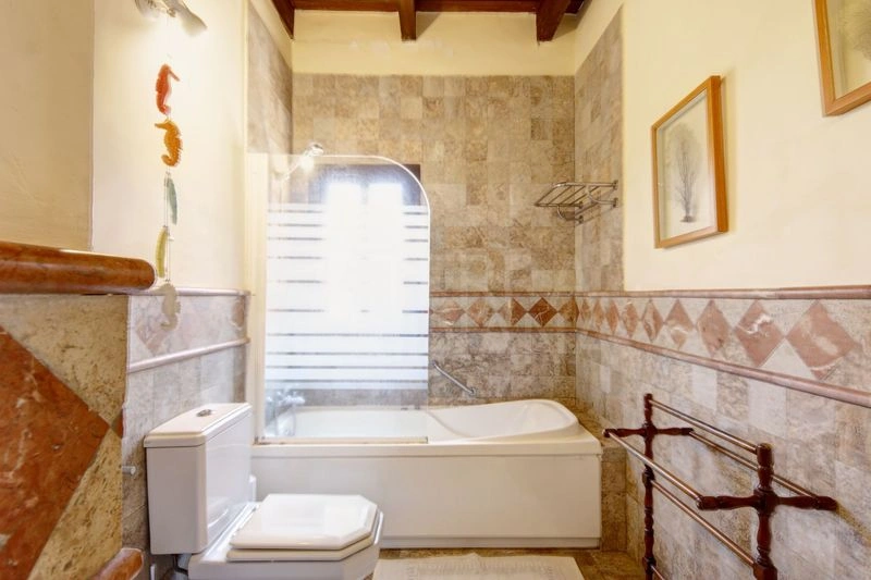 Hotell-takvåning med havsutsikt för 448 000 € i Estepona — image 7