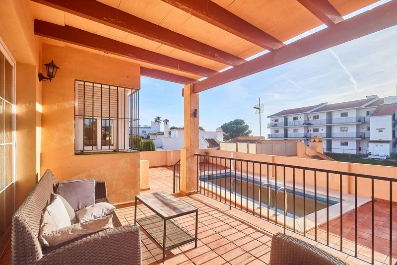 Een villa met geheime kelder voor €550.000 in El Faro — image 11