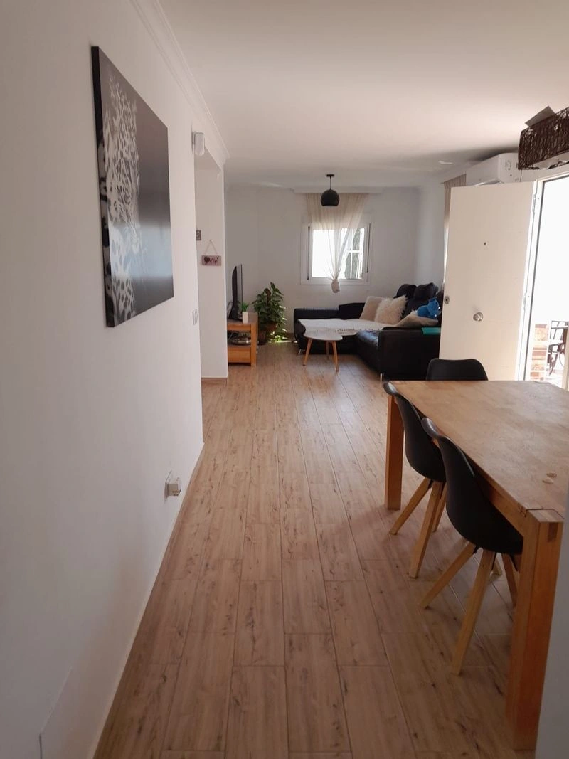 Dwa tysiące metrów kwadratowych zbocza za 435 000 € w Marbelli — image 5