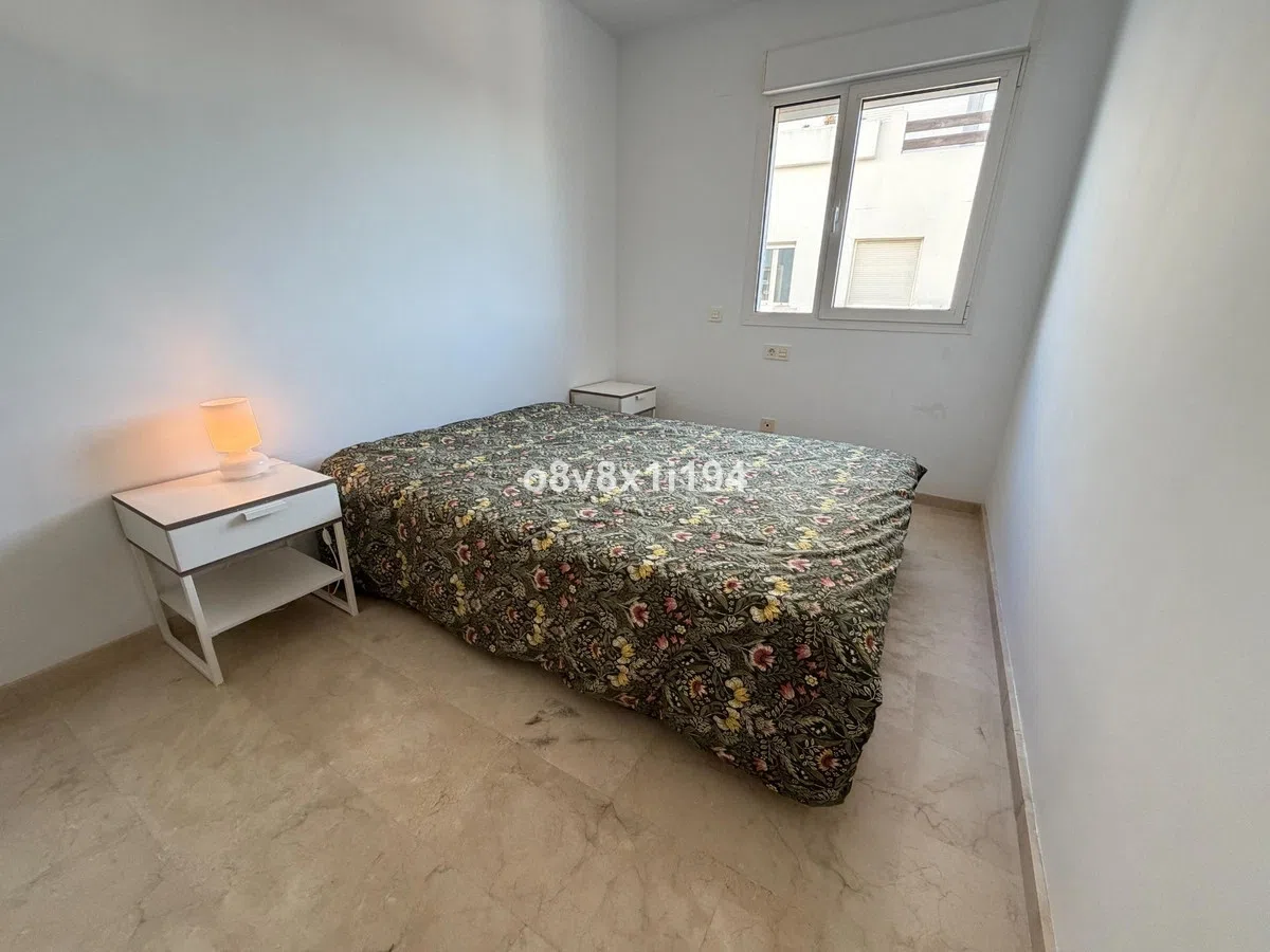 Golf Resort Duplex with Sea Views, Estepona — image 11