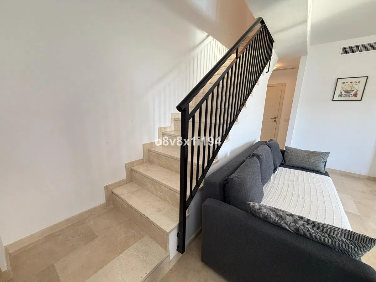 Golf Resort Duplex with Sea Views, Estepona — image 15