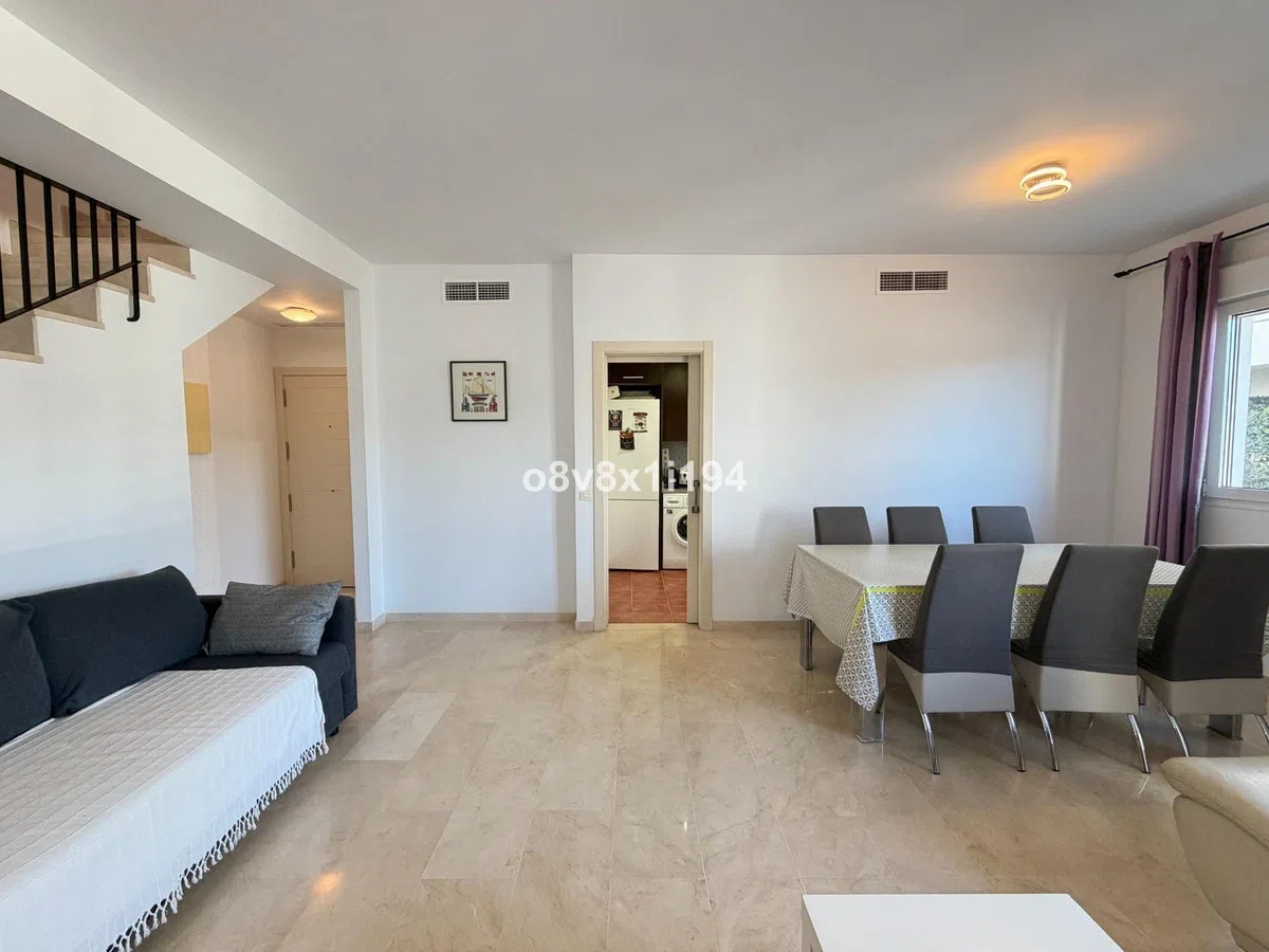 Golf Resort Duplex with Sea Views, Estepona — image 23