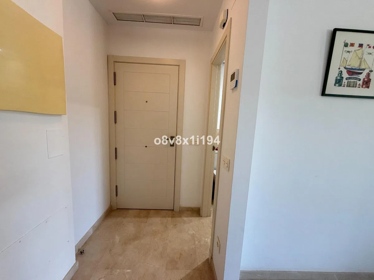 Golf Resort Duplex with Sea Views, Estepona — image 26