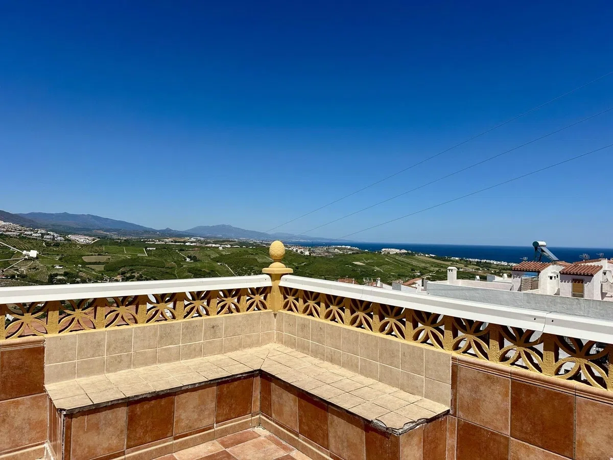 Three Floors of Andalusian Calm for €247,000 — image 26