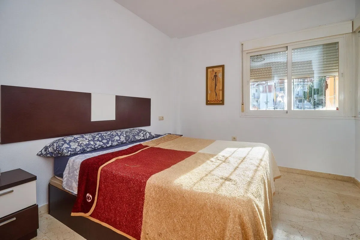 A Villa with a Secret Basement for €550,000 in El Faro — image 4