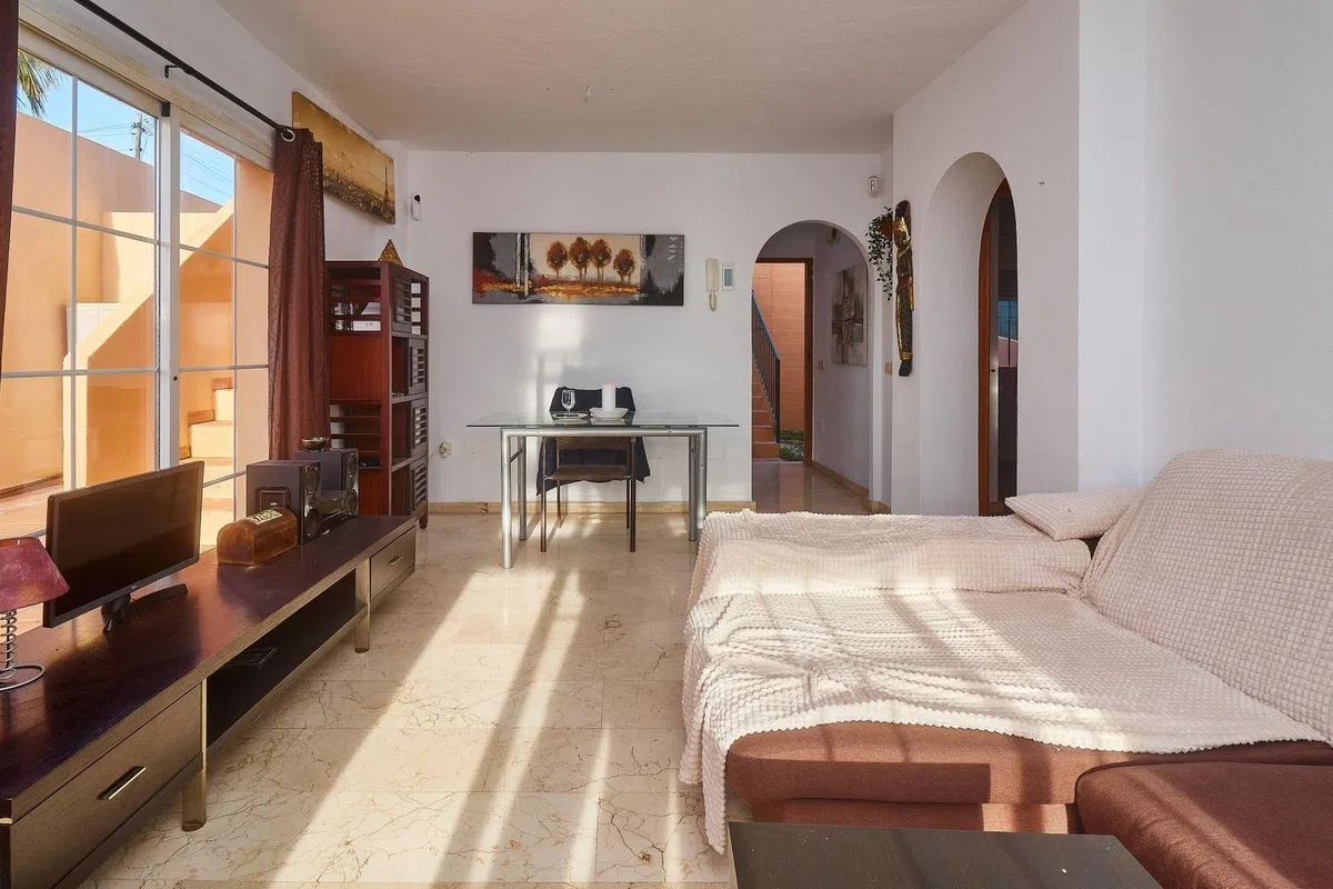 A Villa with a Secret Basement for €550,000 in El Faro — image 19