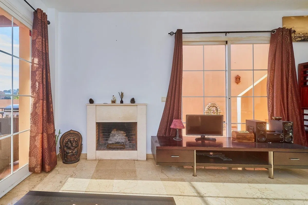 A Villa with a Secret Basement for €550,000 in El Faro — image 20