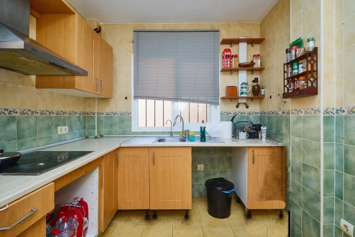 A Villa with a Secret Basement for €550,000 in El Faro — image 25