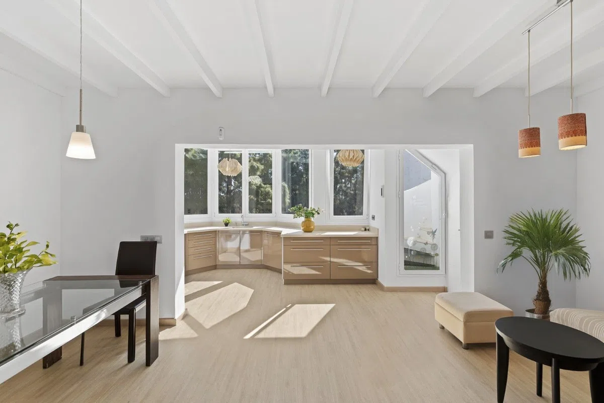 Gerenoveerd herenhuis met privézwembad in Calahonda — image 14