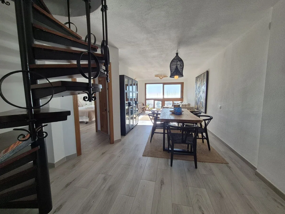 Penthouse Duplex with Marina Views and Rental Licence, La Duquesa — image 30