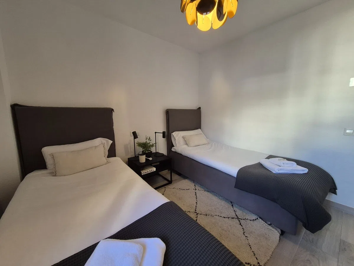 Penthouse Duplex with Marina Views and Rental Licence, La Duquesa — image 39