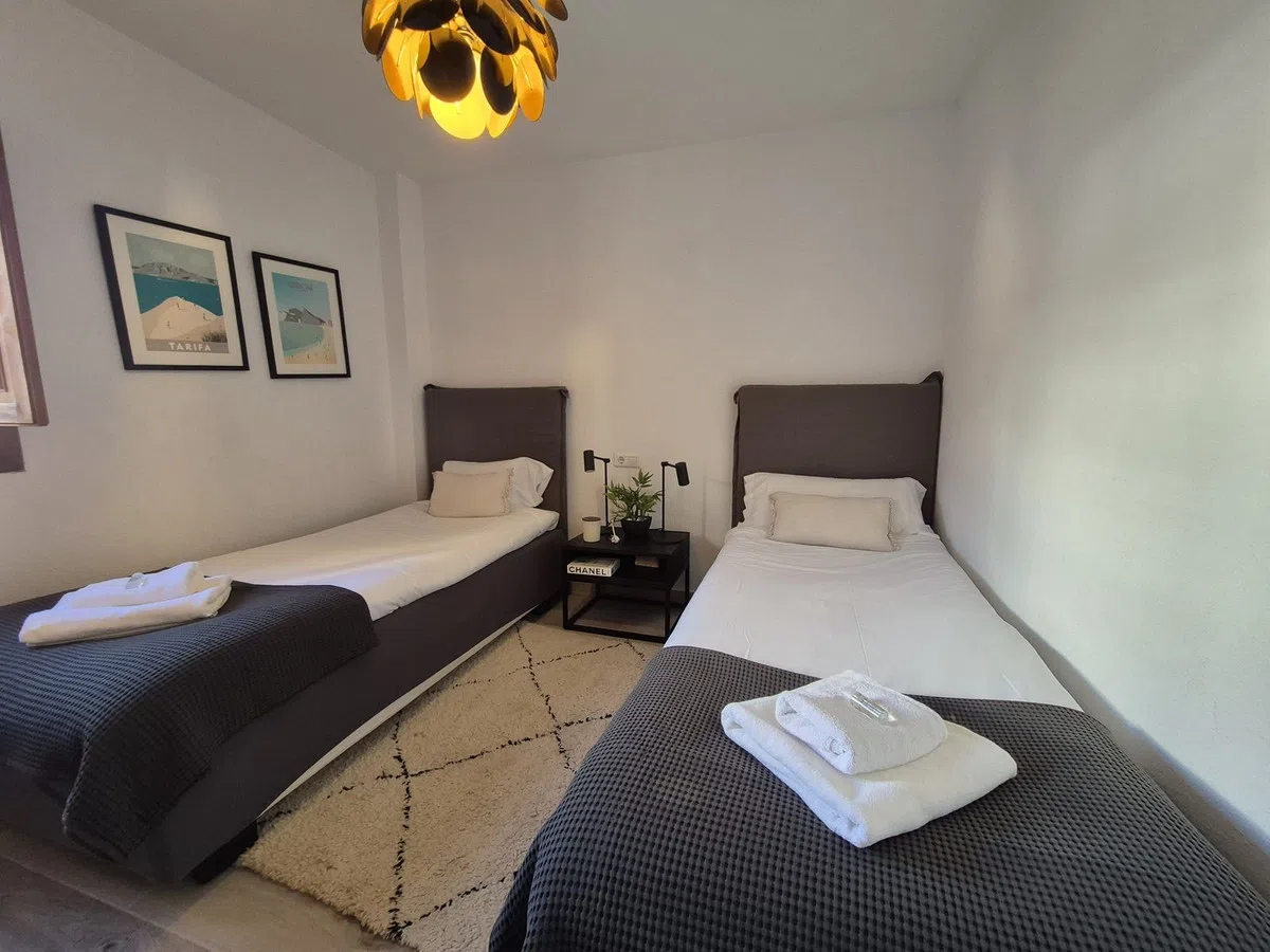 Penthouse Duplex with Marina Views and Rental Licence, La Duquesa — image 40