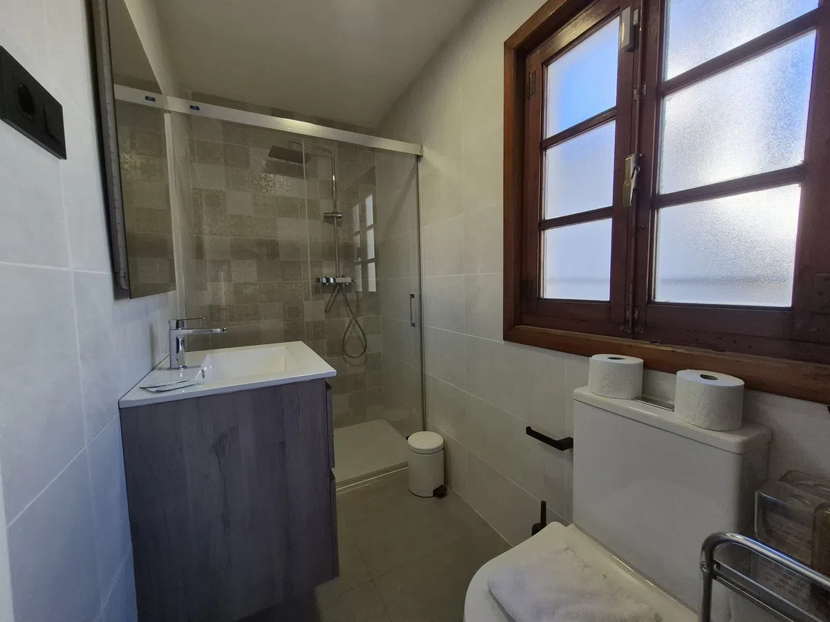 Penthouse Duplex with Marina Views and Rental Licence, La Duquesa — image 50