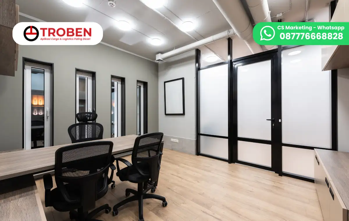Butuh Kirim Furniture Kantor dalam Jumlah Banyak? Coba Cara Praktis di Troben!