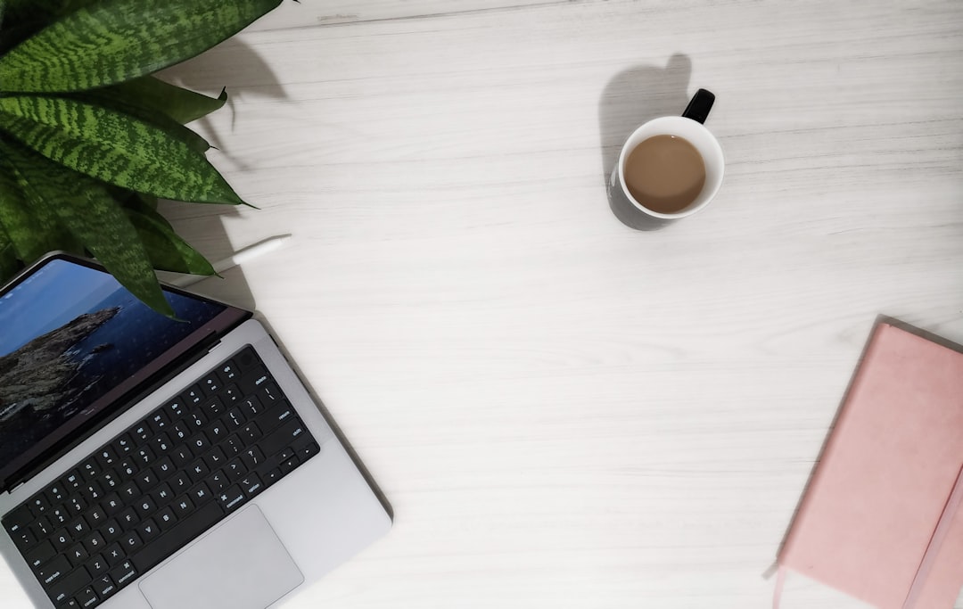 Homepage Aufbau: 5 Elemente, die jede KMU-Startseite zur Kundenmaschine machen