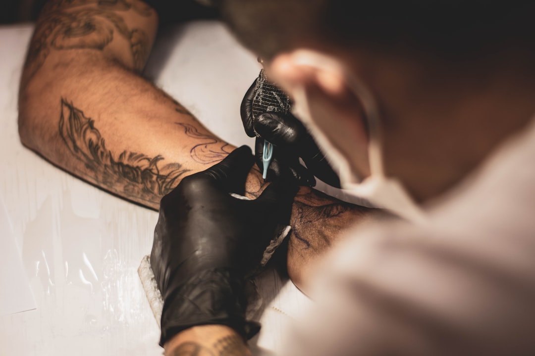 Tattoo Studio Website Design: How to Escape the Instagram Trap in Austria