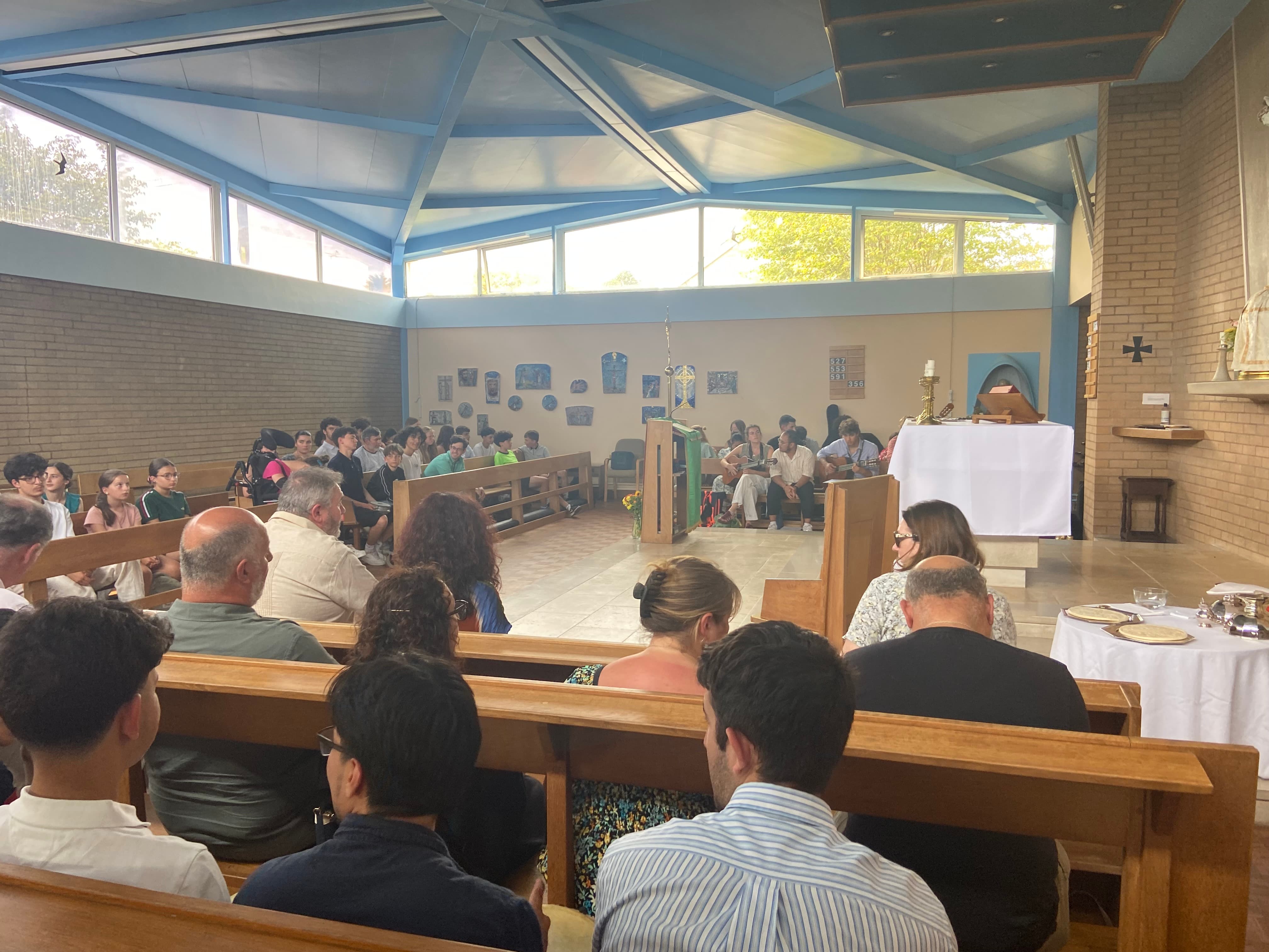 Pilgrims to the Parish – photo 1